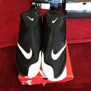 Nike Glove 1s